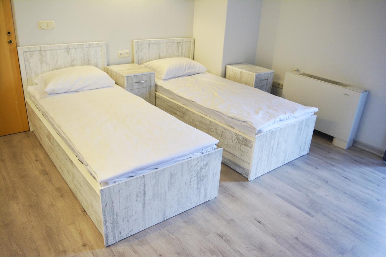 The Rooms Hostel เยเรวาน ภายนอก รูปภาพ