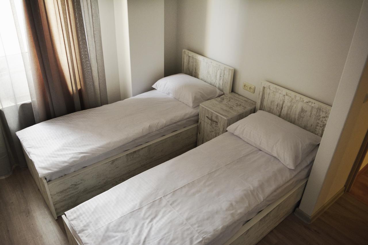The Rooms Hostel เยเรวาน ภายนอก รูปภาพ