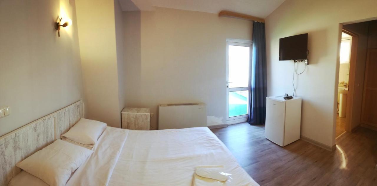 The Rooms Hostel เยเรวาน ภายนอก รูปภาพ
