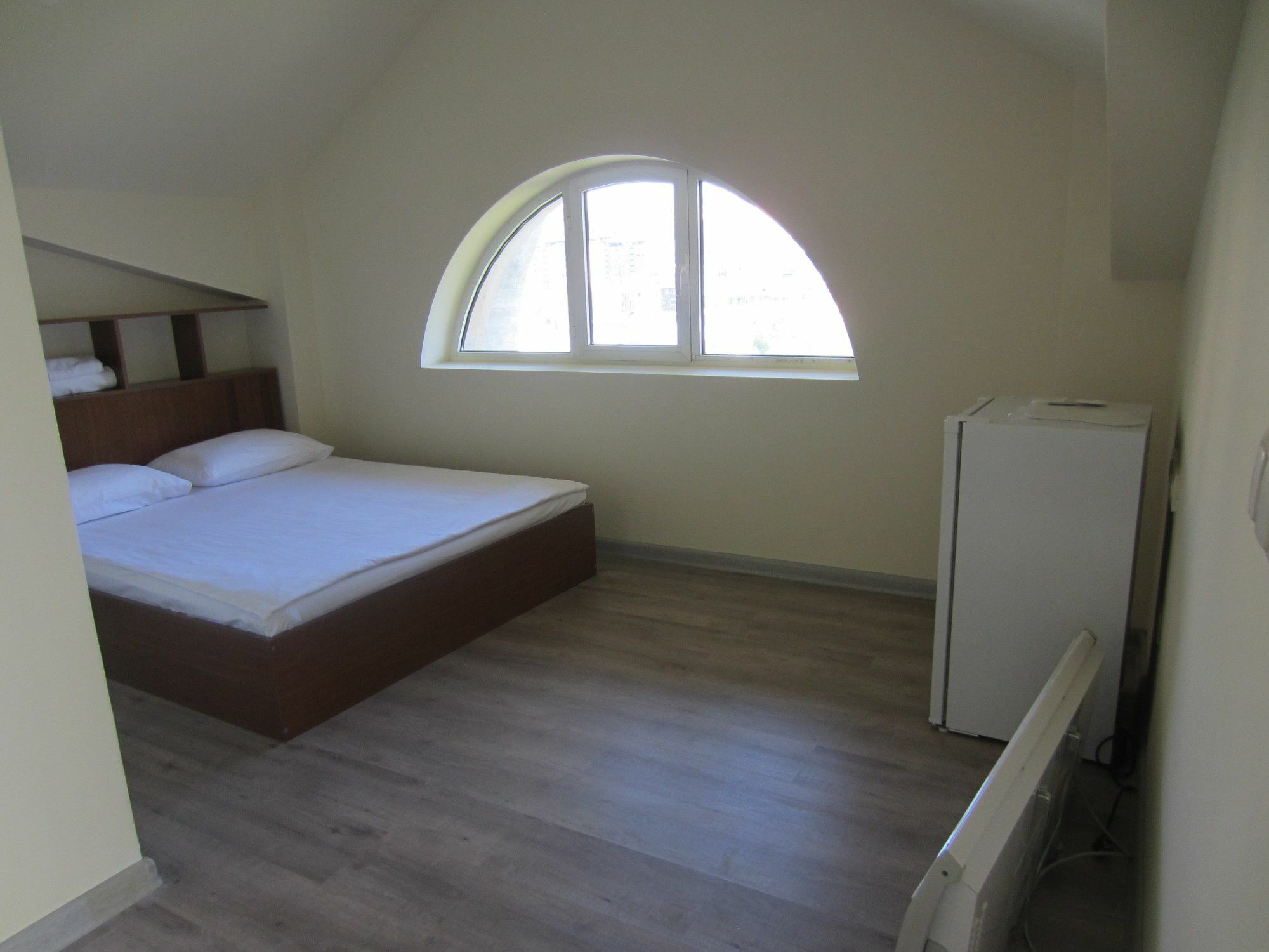 The Rooms Hostel เยเรวาน ภายนอก รูปภาพ